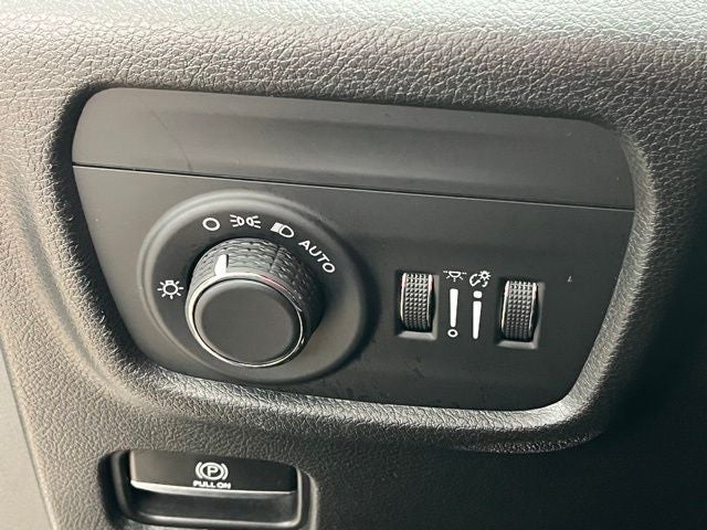 2022 Jeep Grand Cherokee L Altitude 4x4