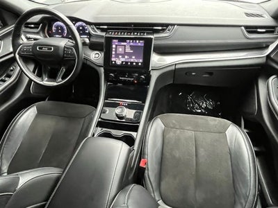 2022 Jeep Grand Cherokee L Altitude 4x4