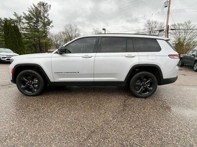 2022 Jeep Grand Cherokee L Altitude 4x4