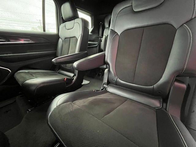 2022 Jeep Grand Cherokee L Altitude 4x4