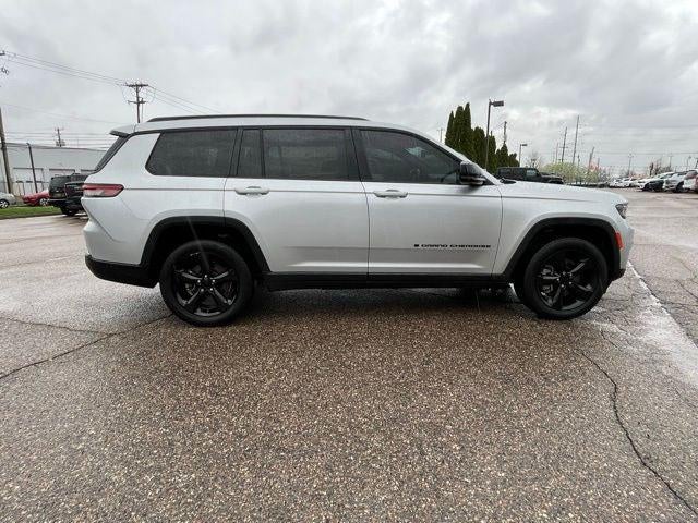 2022 Jeep Grand Cherokee L Altitude 4x4