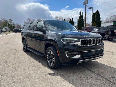 2023 Jeep Wagoneer L Series III 4x4