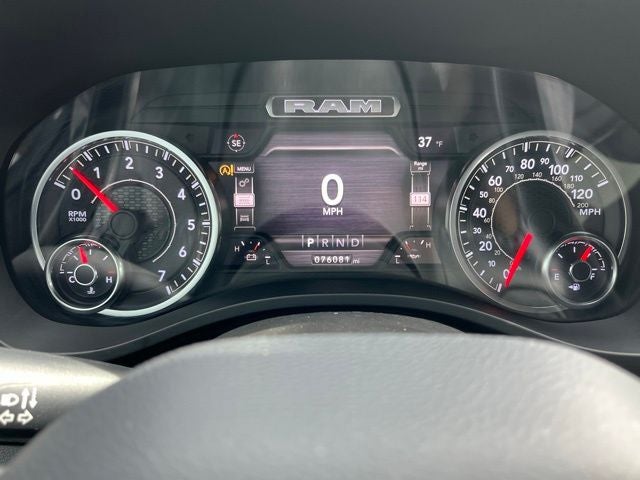 2023 RAM 1500 Laramie Crew Cab 4x4 5'7' Box