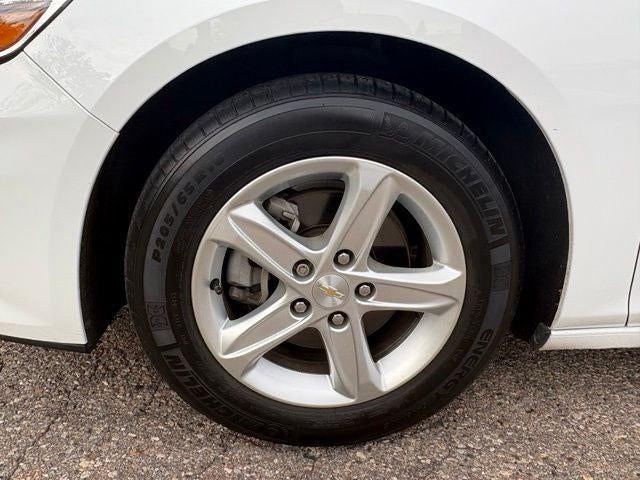 2021 Chevrolet Malibu FWD LS