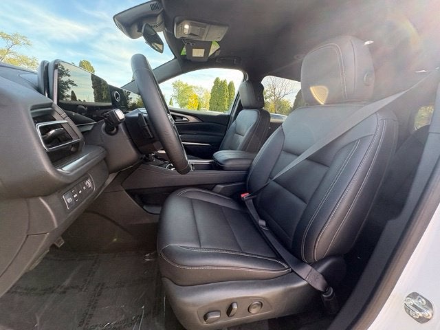 2025 Chevrolet Traverse LT 2LT