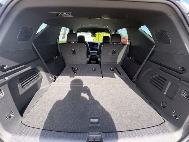 2025 Chevrolet Traverse LT 2LT
