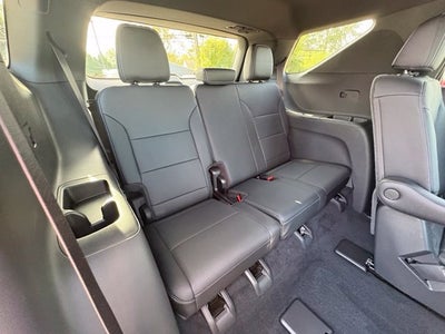 2025 Chevrolet Traverse LT 2LT
