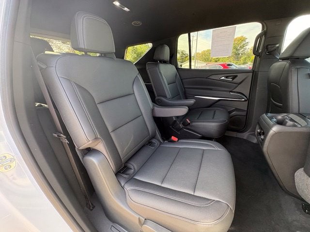 2025 Chevrolet Traverse LT 2LT