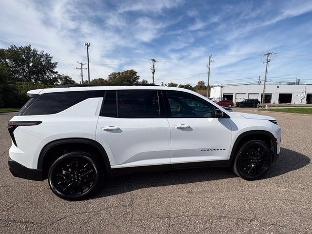 2025 Chevrolet Traverse LT 2LT