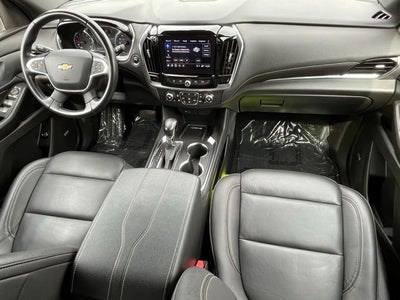 2022 Chevrolet Traverse AWD LT Leather