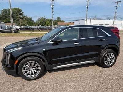 2023 Cadillac XT4 AWD Premium Luxury