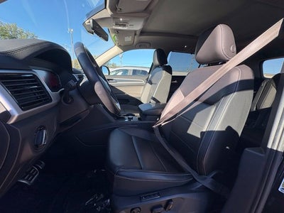 2023 Volkswagen Atlas 3.6L V6 SEL R-Line Black