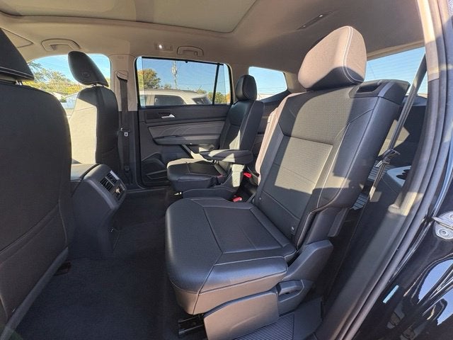 2023 Volkswagen Atlas 3.6L V6 SEL R-Line Black