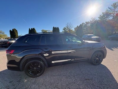 2023 Volkswagen Atlas 3.6L V6 SEL R-Line Black
