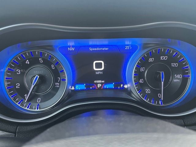 2022 Chrysler 300 Touring