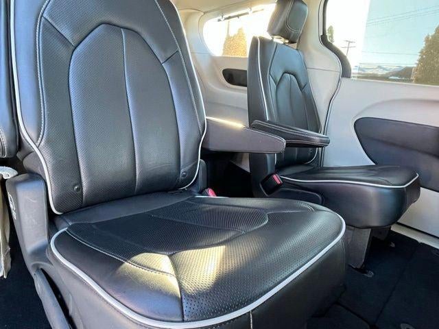 2021 Chrysler Pacifica Limited AWD