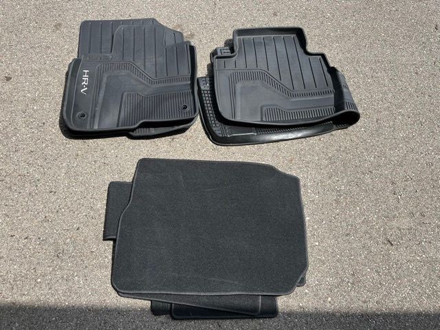 2025 Honda HR-V AWD LX