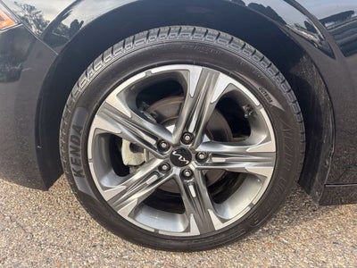 2023 Kia K5 EX