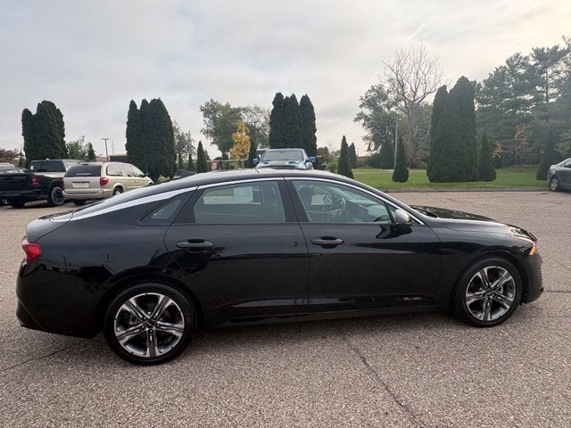 2023 Kia K5 EX