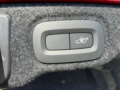 2019 Volvo S60 T6 R-Design