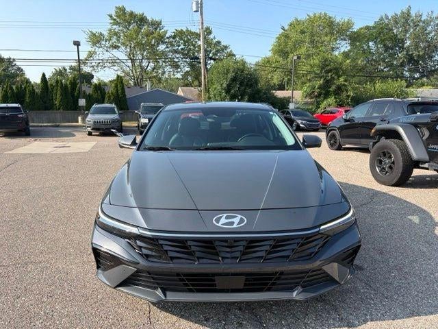 2024 Hyundai Elantra Limited