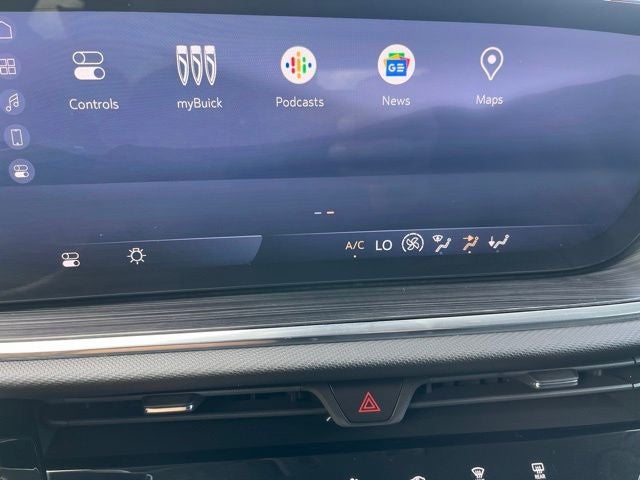 2024 Buick Envision Preferred