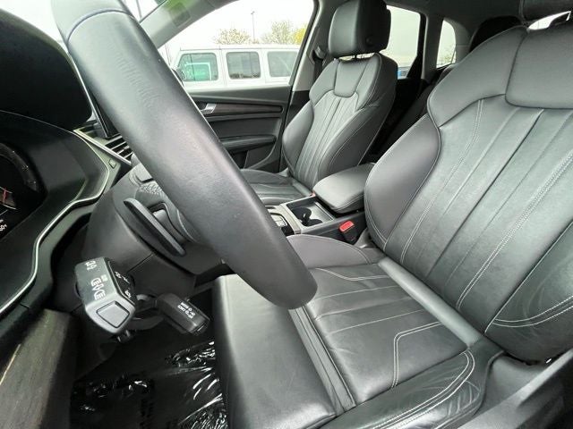 2024 Audi Q5 45 S line Premium quattro