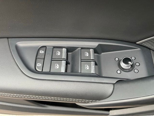 2024 Audi Q5 45 S line Premium quattro