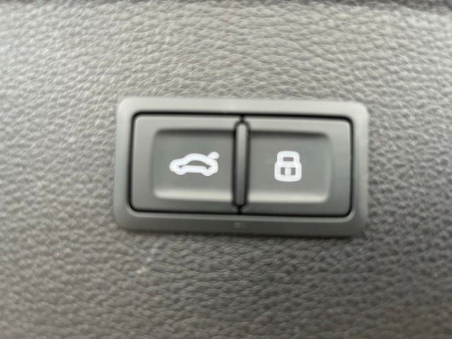 2024 Audi Q5 45 S line Premium quattro