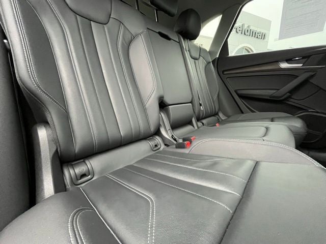 2024 Audi Q5 45 S line Premium quattro