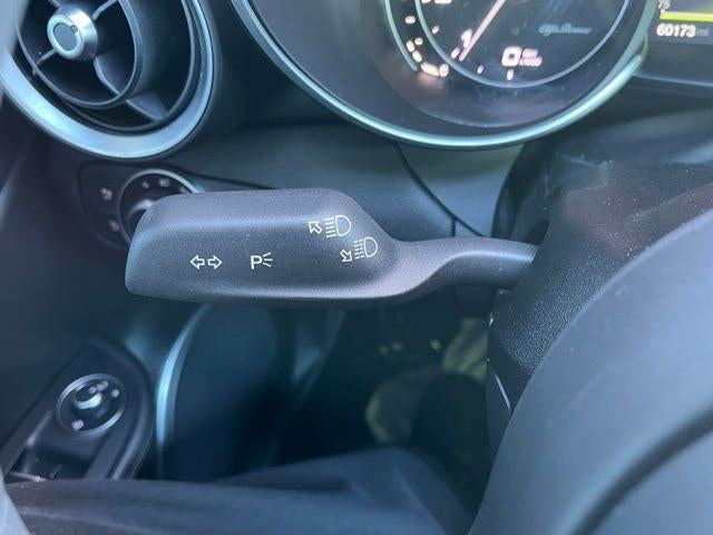 2017 Alfa Romeo Giulia Ti AWD