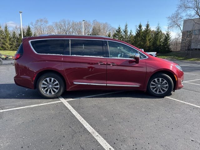 2020 Chrysler Pacifica Hybrid Limited