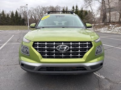 2022 Hyundai Venue SEL