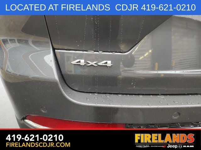 2026 Jeep Grand Cherokee Laredo