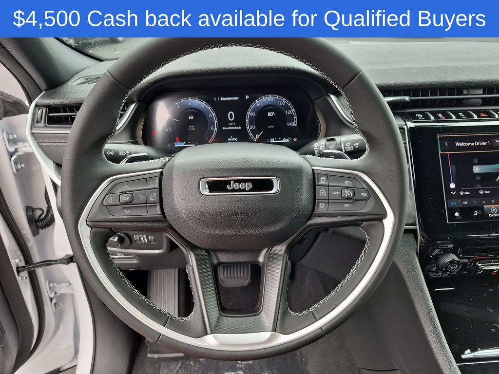 2026 Jeep Grand Cherokee Laredo