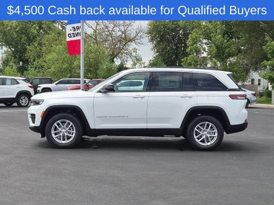 2026 Jeep Grand Cherokee Laredo