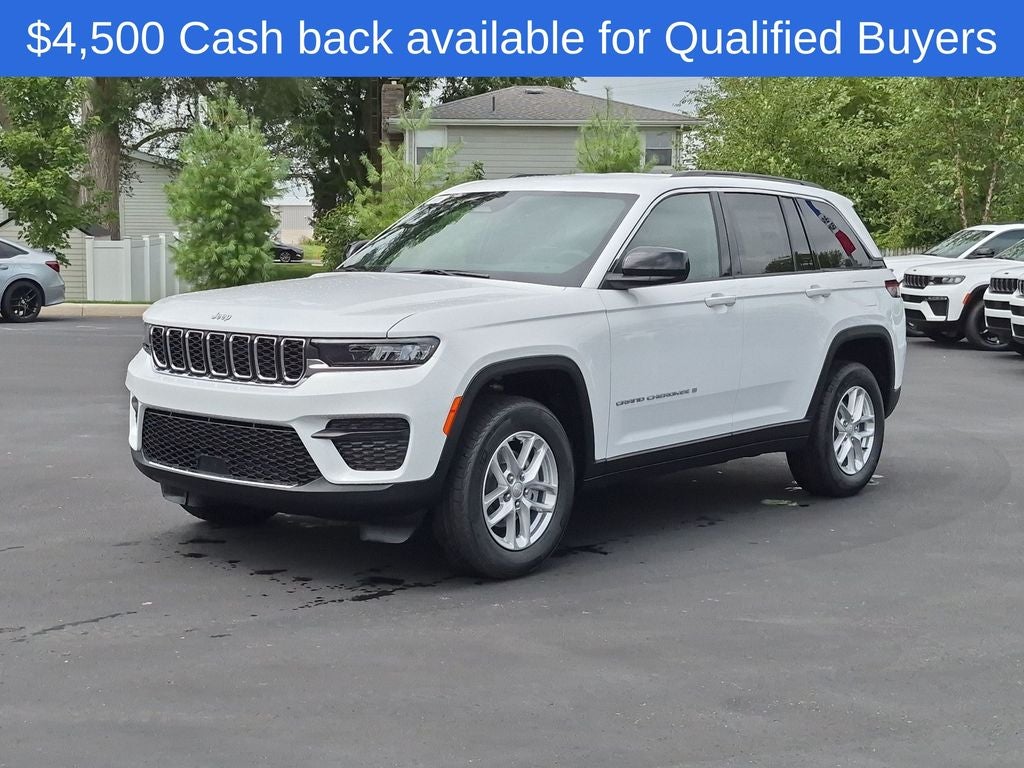 2026 Jeep Grand Cherokee Laredo