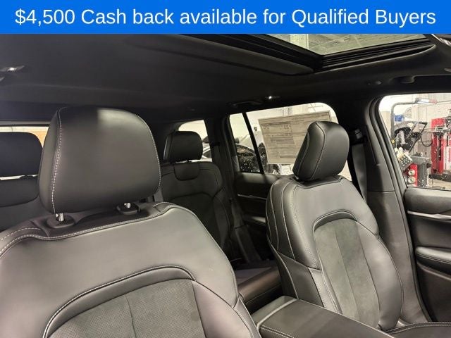 2026 Jeep Grand Cherokee Altitude