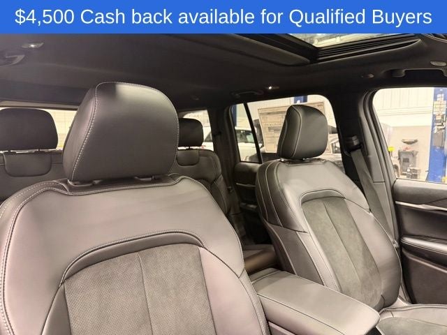 2026 Jeep Grand Cherokee Altitude