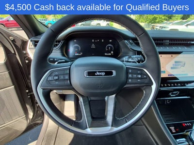 2026 Jeep Grand Cherokee Laredo Altitude