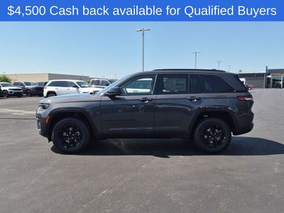 2026 Jeep Grand Cherokee Laredo Altitude