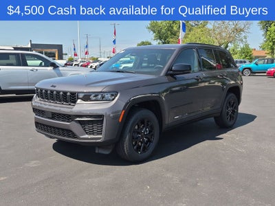 2026 Jeep Grand Cherokee Laredo Altitude