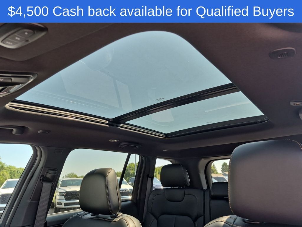 2026 Jeep Grand Cherokee Base
