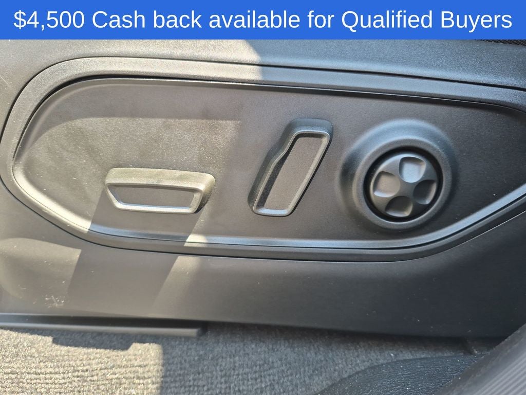 2026 Jeep Grand Cherokee Base