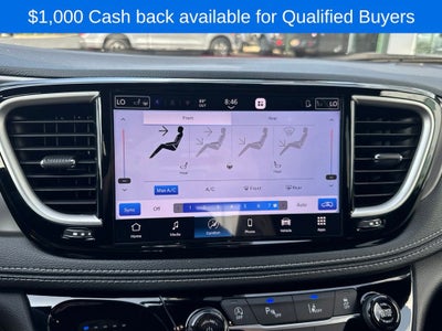 2027 Chrysler Pacifica Select
