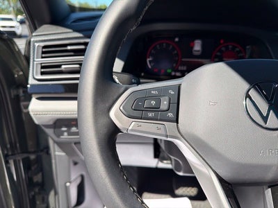 2025 Volkswagen Atlas Cross Sport 2.0T SEL