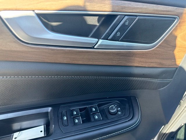 2026 Volkswagen Atlas SE