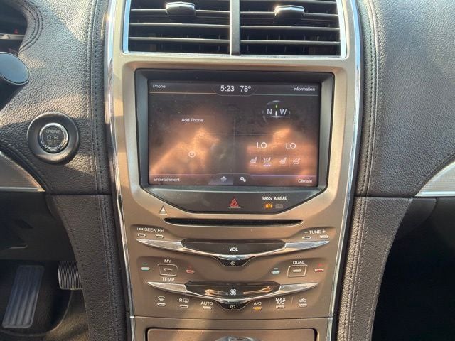 2012 Lincoln MKX Base