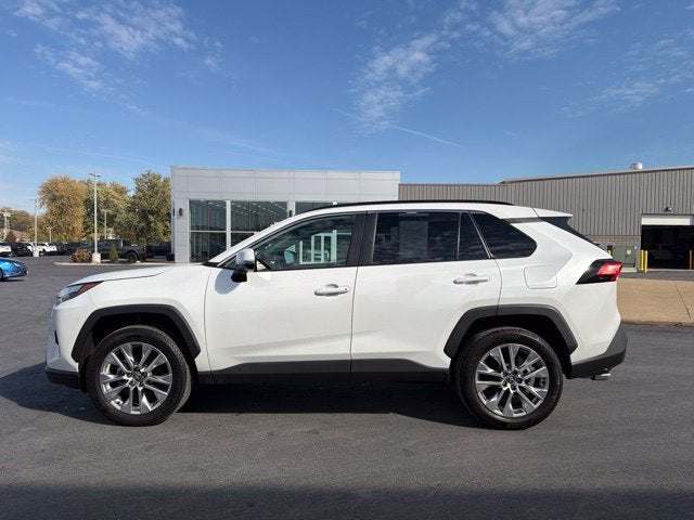 2025 Toyota RAV4 XLE Premium