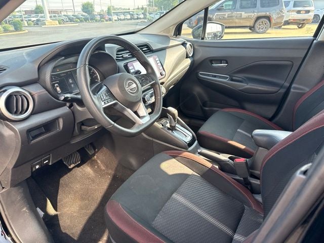 2025 Nissan Versa 1.6 SR